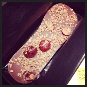 Klakette Lait/ Caramel et Noix de Macadamia 